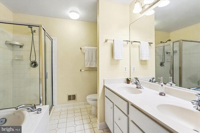 Building Photo - 333 Prettyman Dr