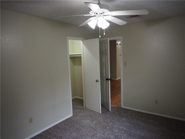 Building Photo - 7808 West Gate Blvd