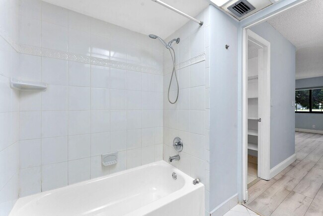 Building Photo - 9370 SW 8th St