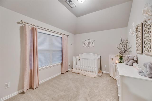 Building Photo - 16025 Plum Ct