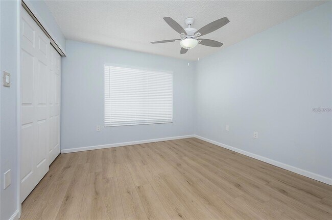 Building Photo - 2608 Hidden Lake Dr N