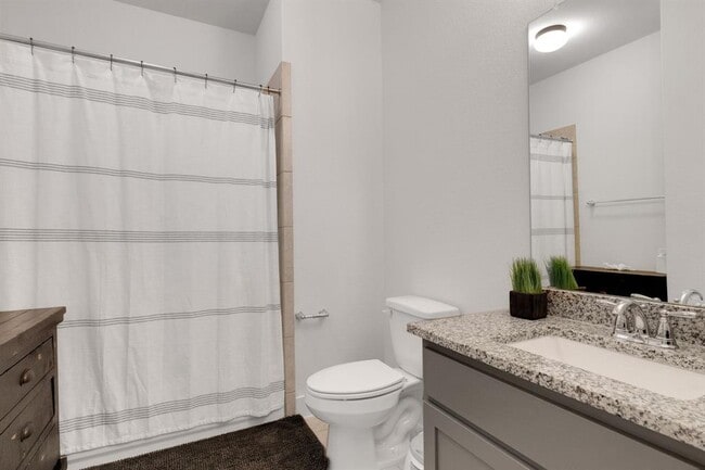 Building Photo - 325 Cumberland Cv