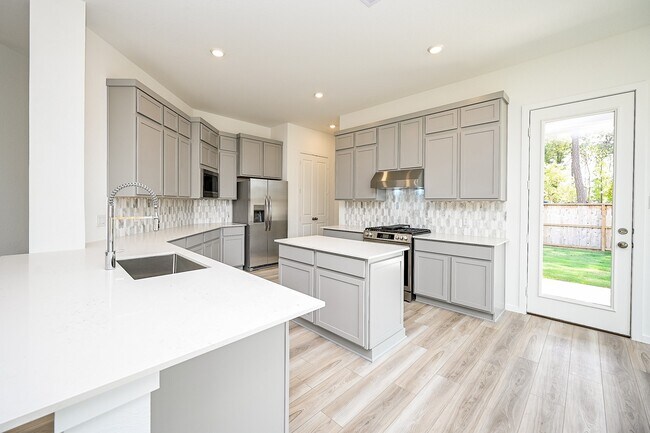 Building Photo - 8278 Boundary Waters Dr