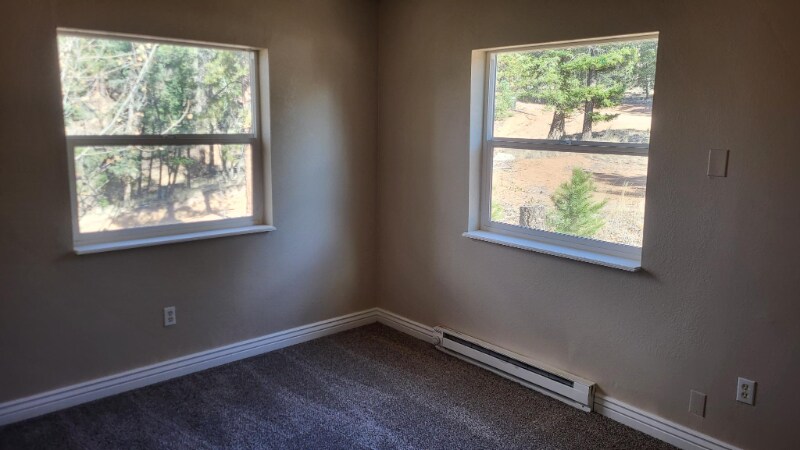 Building Photo - 109 Garnet Way