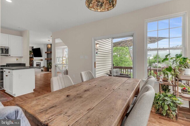 Building Photo - 2152 Millhaven Dr