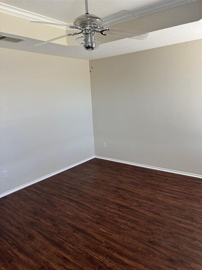 Building Photo - 1403 Haley Gray Dr