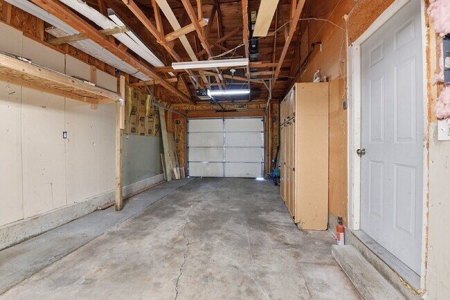 Building Photo - $3,045.95, 3 bed, 2 bath house in Denver with Fenced in Yard and In Unit Laundry!