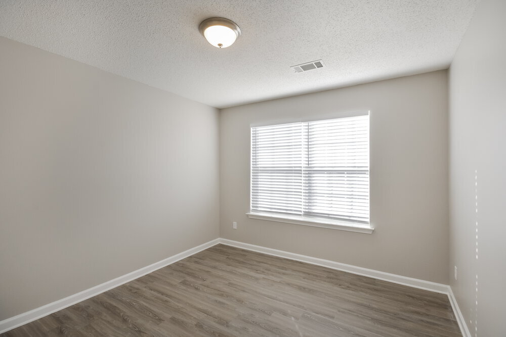 Building Photo - 5862 Amerson Ln