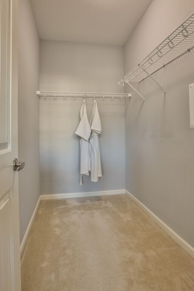 Building Photo - 1404 Portside Ct
