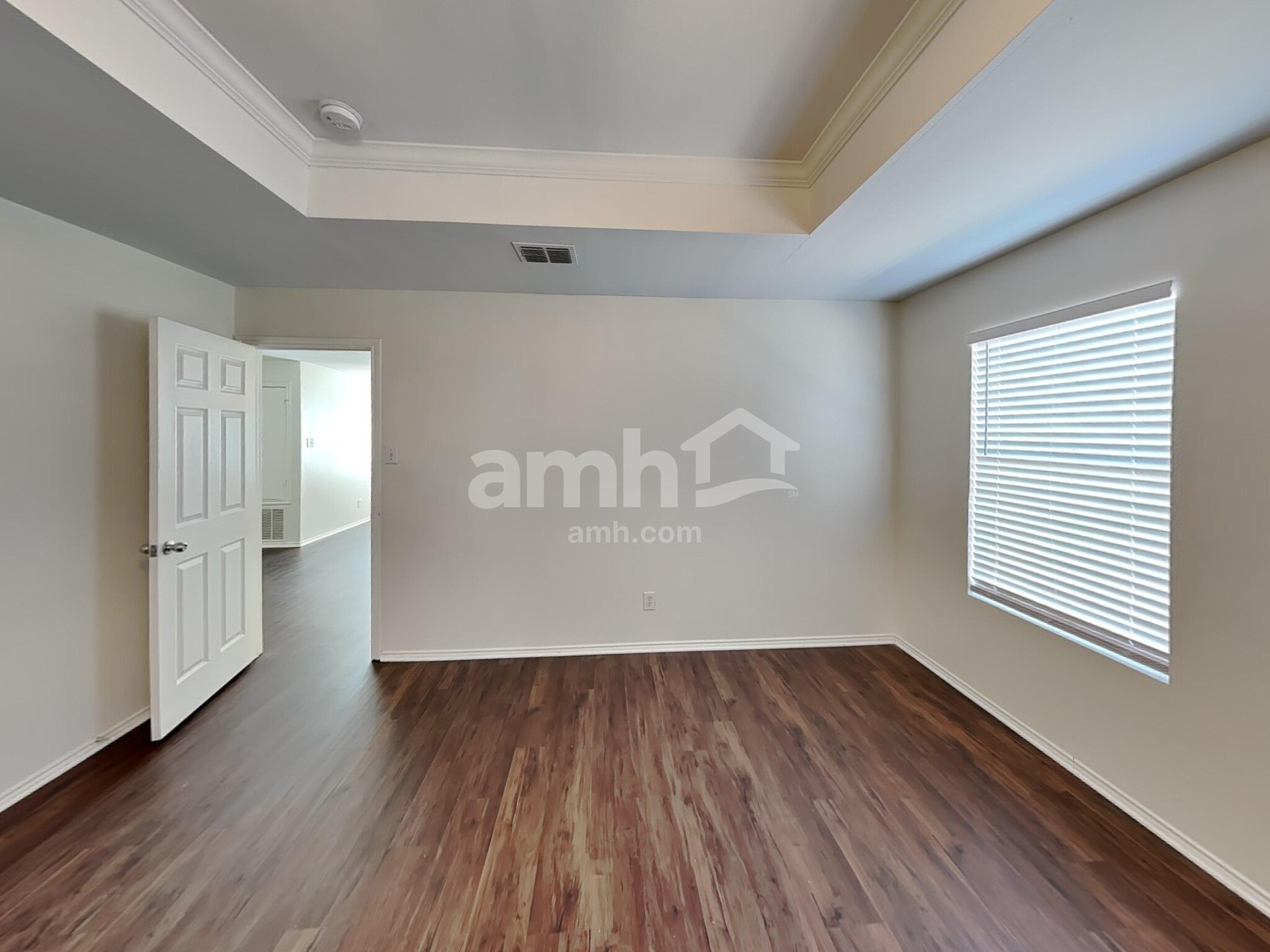 Building Photo - 3527 Canyon Maple