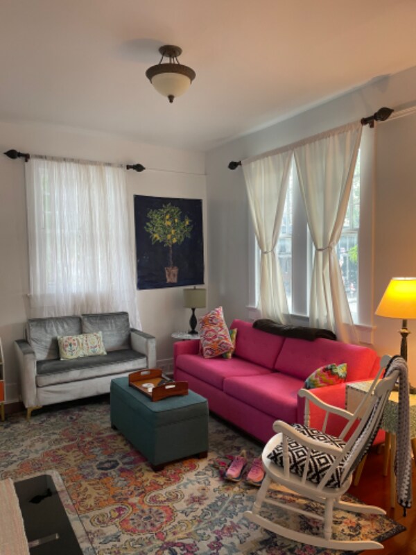 Building Photo - 2004 Royal St