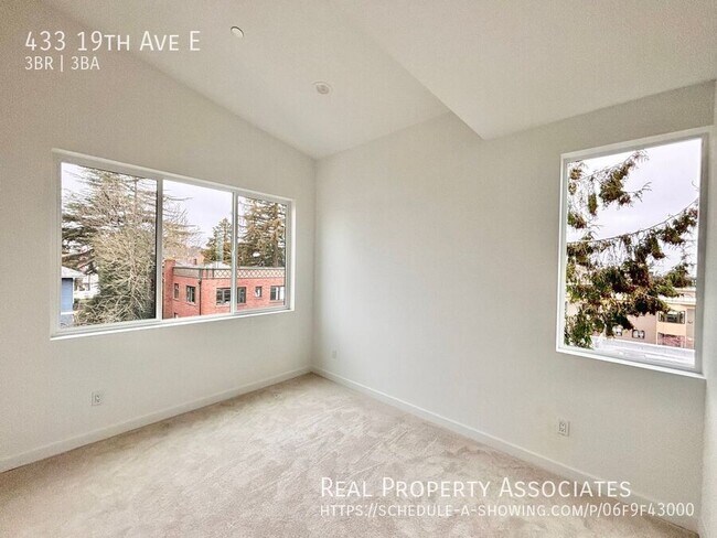 Building Photo - 433 19th Ave E