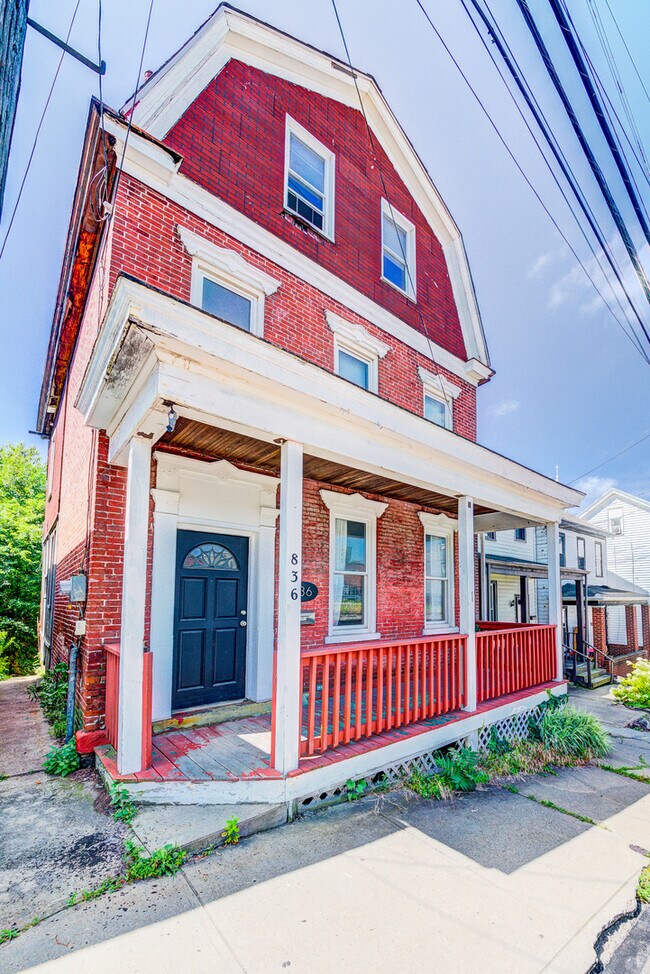 Building Photo - AVAILABLE AUGUST  2026 - Incredible, Updated 4 Bedroom Home w/ Tons of Character!