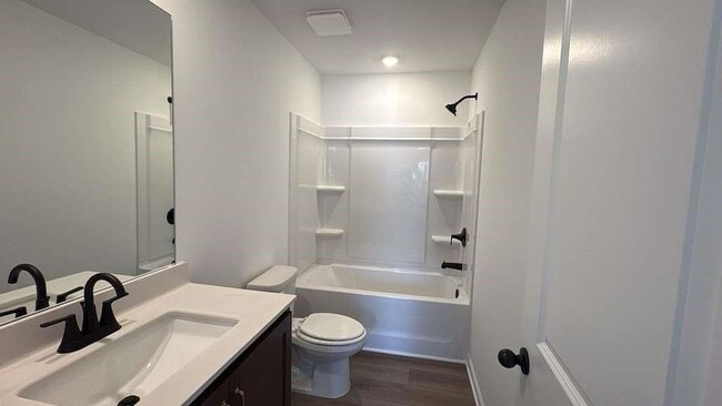 Building Photo - 362 Silverleaf Trl