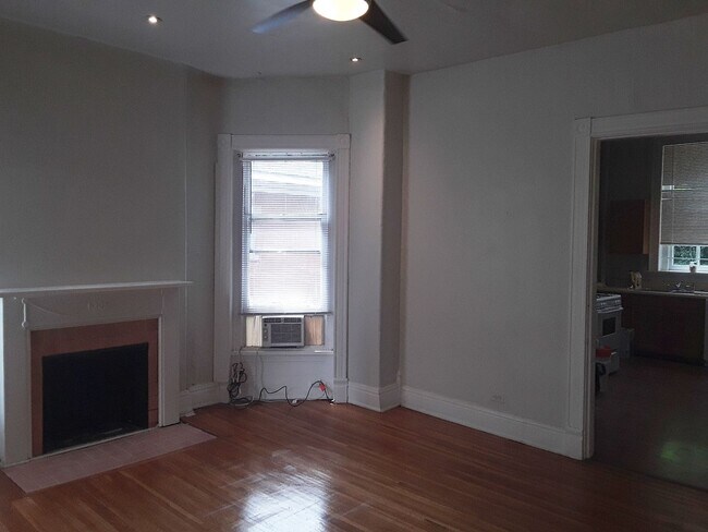 Building Photo - 1238 Garvin Pl
