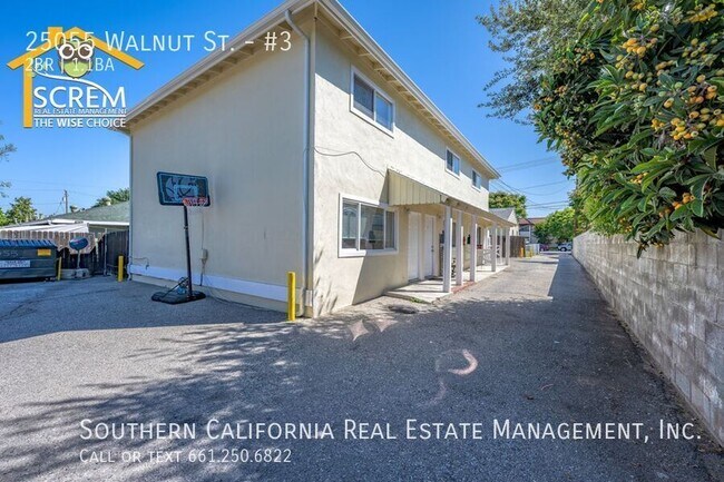 Building Photo - 25055 Walnut St