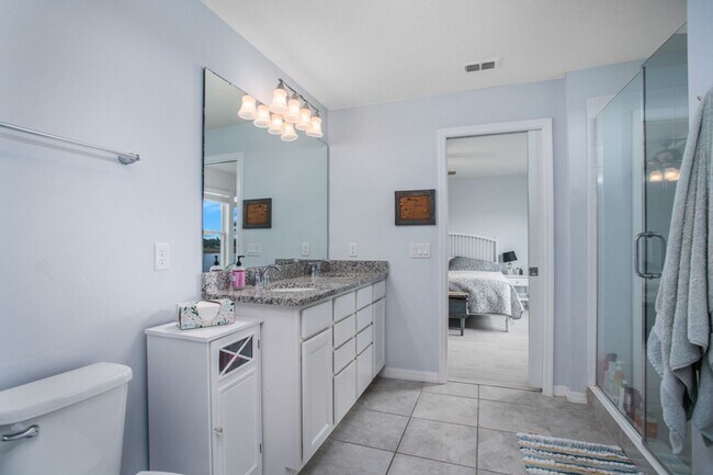 Building Photo - AWESOME 4 BDRM HOME IN GATED LEGACY PARK!