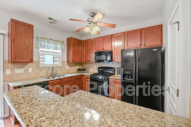 Building Photo - 1007 Denmark Manor Dr