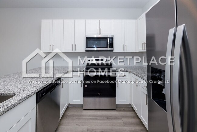 Building Photo - 3423 Briar Rose Ct