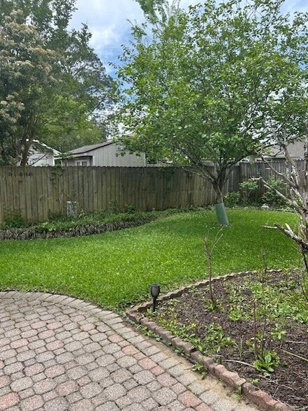 Building Photo - 4138 Stumberg Ln