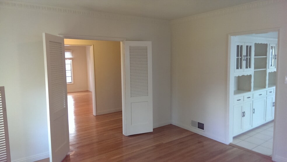 Optional 3rd Bedroom - 1226 S Longwood Ave