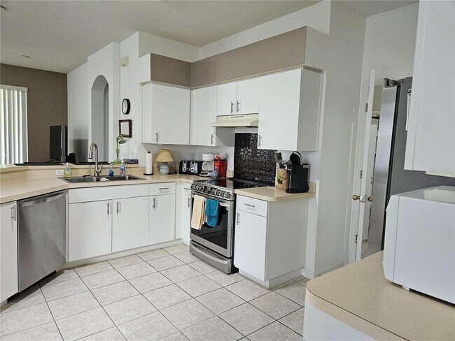 Building Photo - 739 Tremont Greens Ln