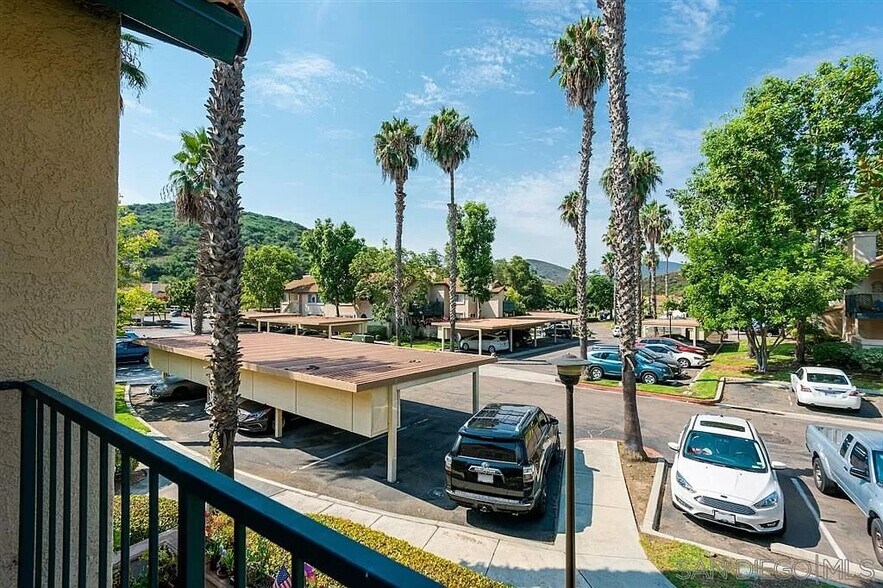 Building Photo - 11267 Avenida de los Lobos