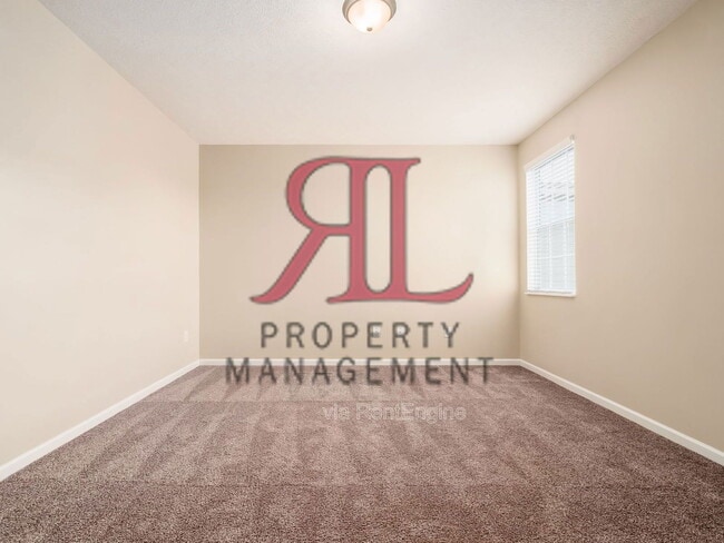 Building Photo - 719 Wintergreen Wy