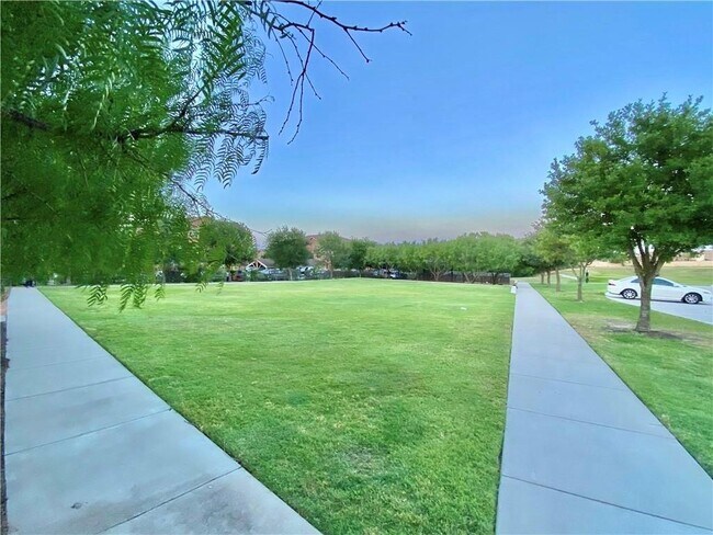 Building Photo - 126 Adage Dr