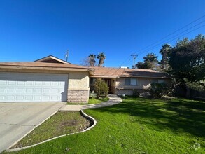 Building Photo - Charming 4-Bed, 2-Bath Retreat