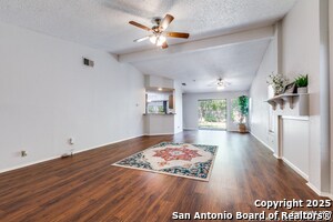 Building Photo - 10323 Country