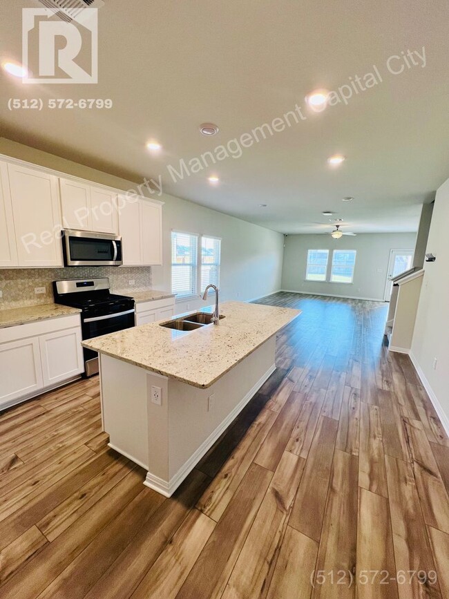 Building Photo - Beautiful 4-Bedroom New Build with Modern ...