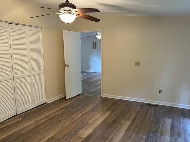 Building Photo - 635 Plaza Dr