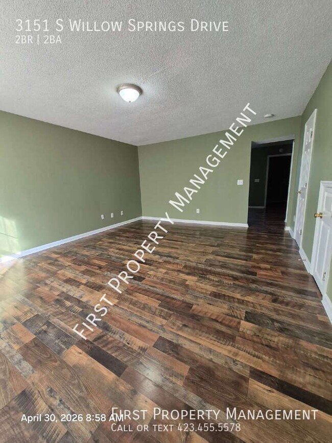 Building Photo - 3151 Willow Springs Dr NE
