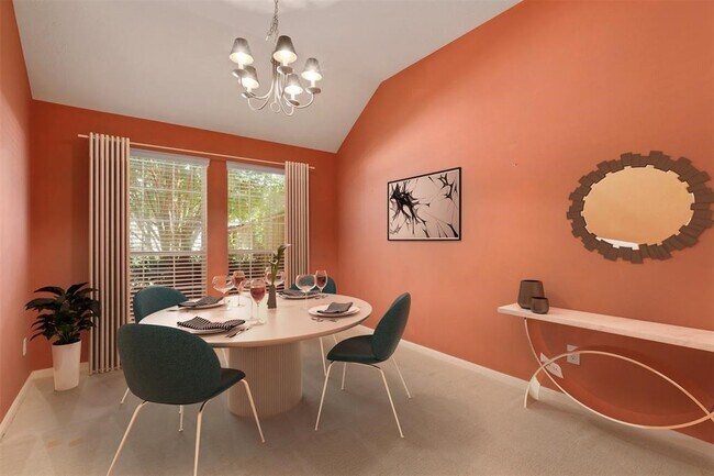 Building Photo - 11618 Columbia Pines Ln