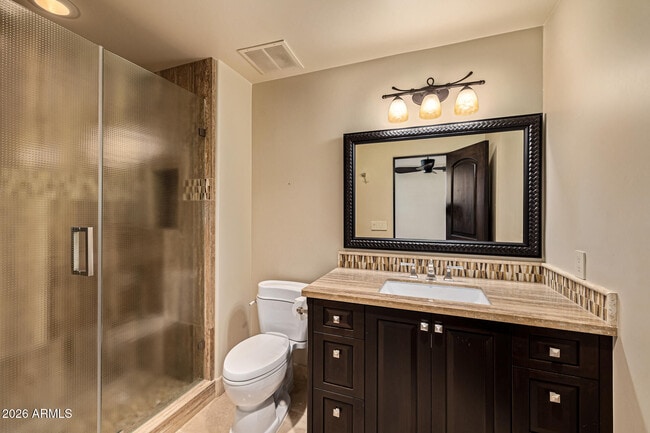 Building Photo - 8406 E Calle Buena Vista