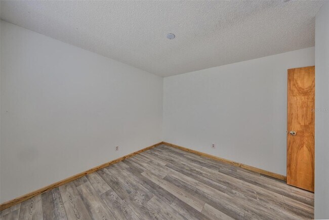 Building Photo - 3818 Biscay Pl