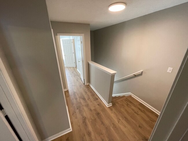 Building Photo - Cute, Efficient, and Affordable Home