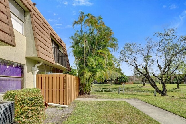 Building Photo - 4872 NW 95th Ave