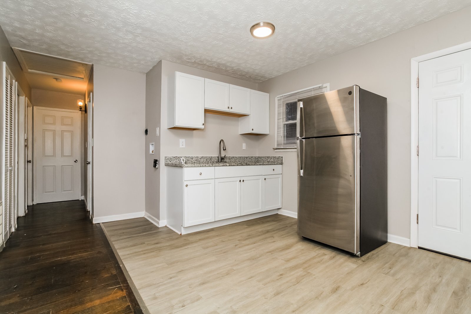 Building Photo - 1715 Monterey Ct