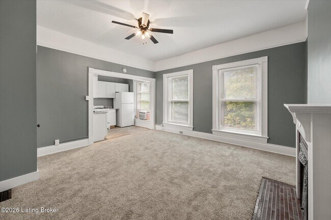 Building Photo - 817 Rubel Ave