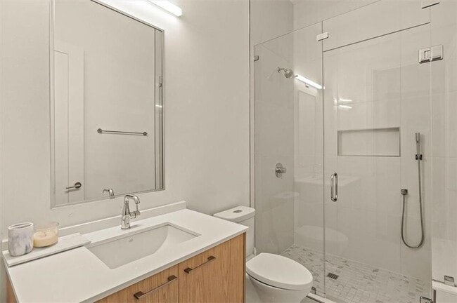 Building Photo - 1337 Grey Fox Ct NE