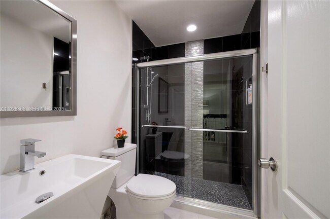 Building Photo - 15863 SW 71st St