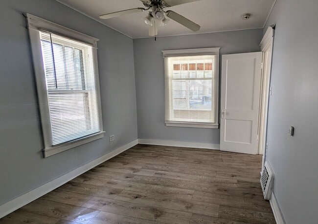 Building Photo - 3017 Sanford St