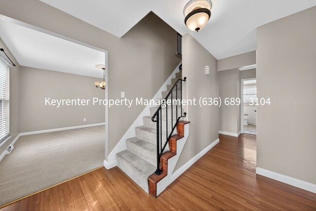 Building Photo - Spacious Updated 4-Bedroom Home in Prime Chesterfield Location