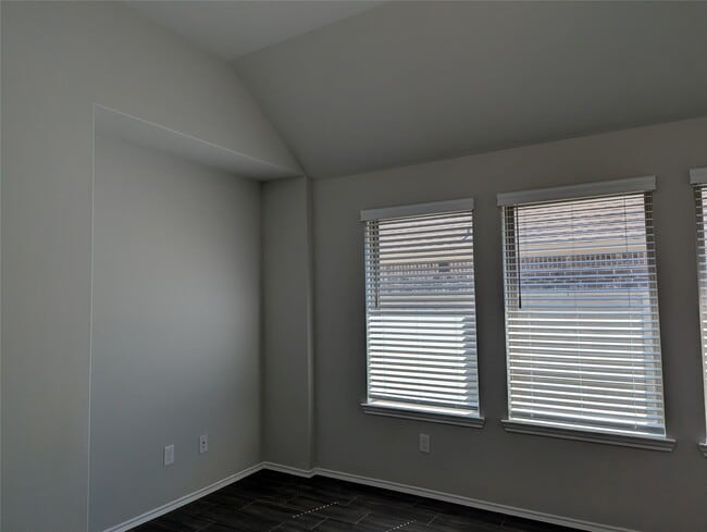 Building Photo - 4431 Stone Ridge Ln