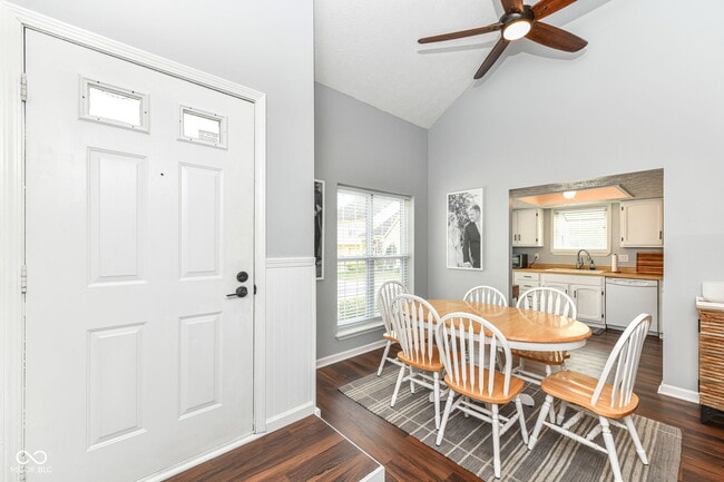 Building Photo - 2502 Chaseway Ct