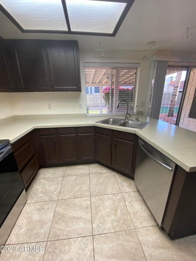 Building Photo - 7815 W Jenan Dr