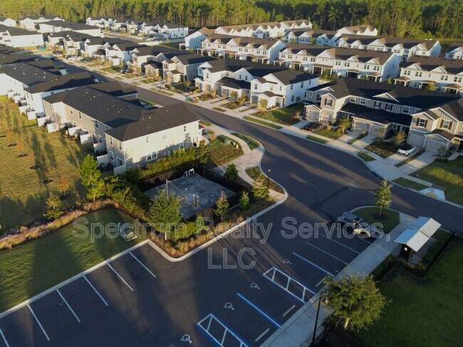 Building Photo - 9798 Fiddleback Ln