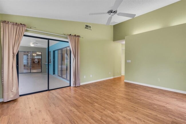 Building Photo - 3845 Garnet Dr
